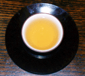 台湾の凍頂烏龍茶の色